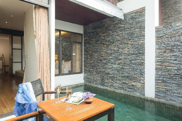 Deluxe Suite Plunge Pool 